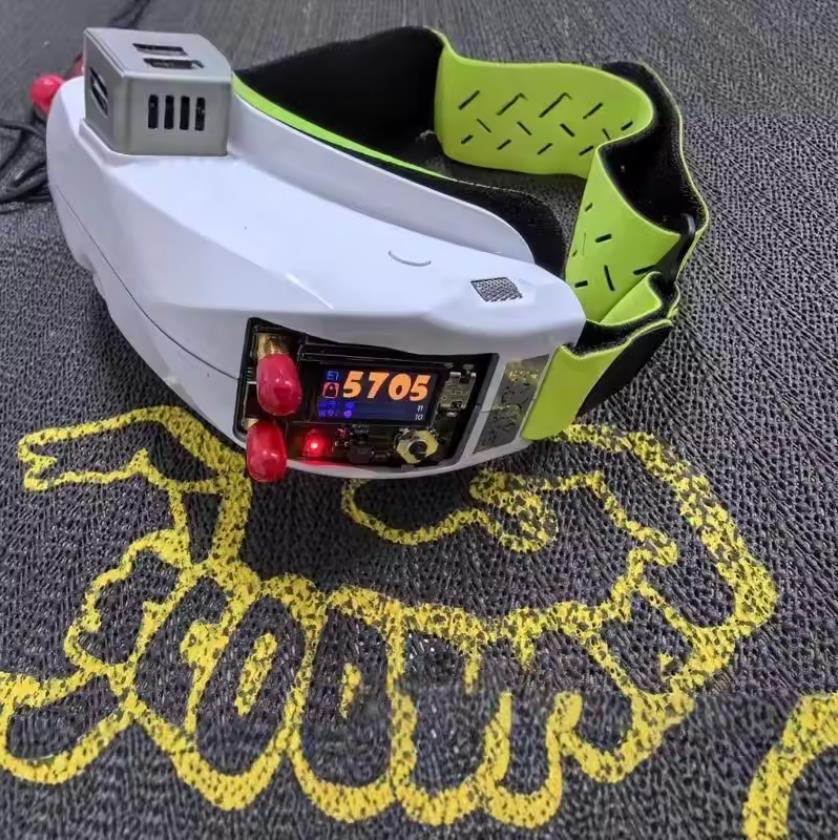 4.9GHz 5.8GHz 6.1GHz 3W VTX VR - Foxeer Reaper Extreme 2.5W Vtx 리뷰 및 가격